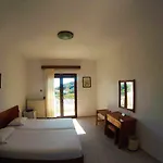 Ermioni 3*