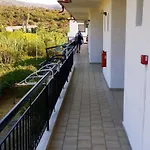 酒店 Ermioni Kalamítsion