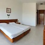Ermioni 3*