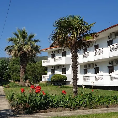 Hotell Ermioni Kalamítsion