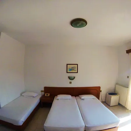 Ermioni Hotel Kalamitsi (Macedonia)