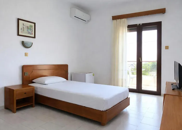 Ermioni Hotel 3*